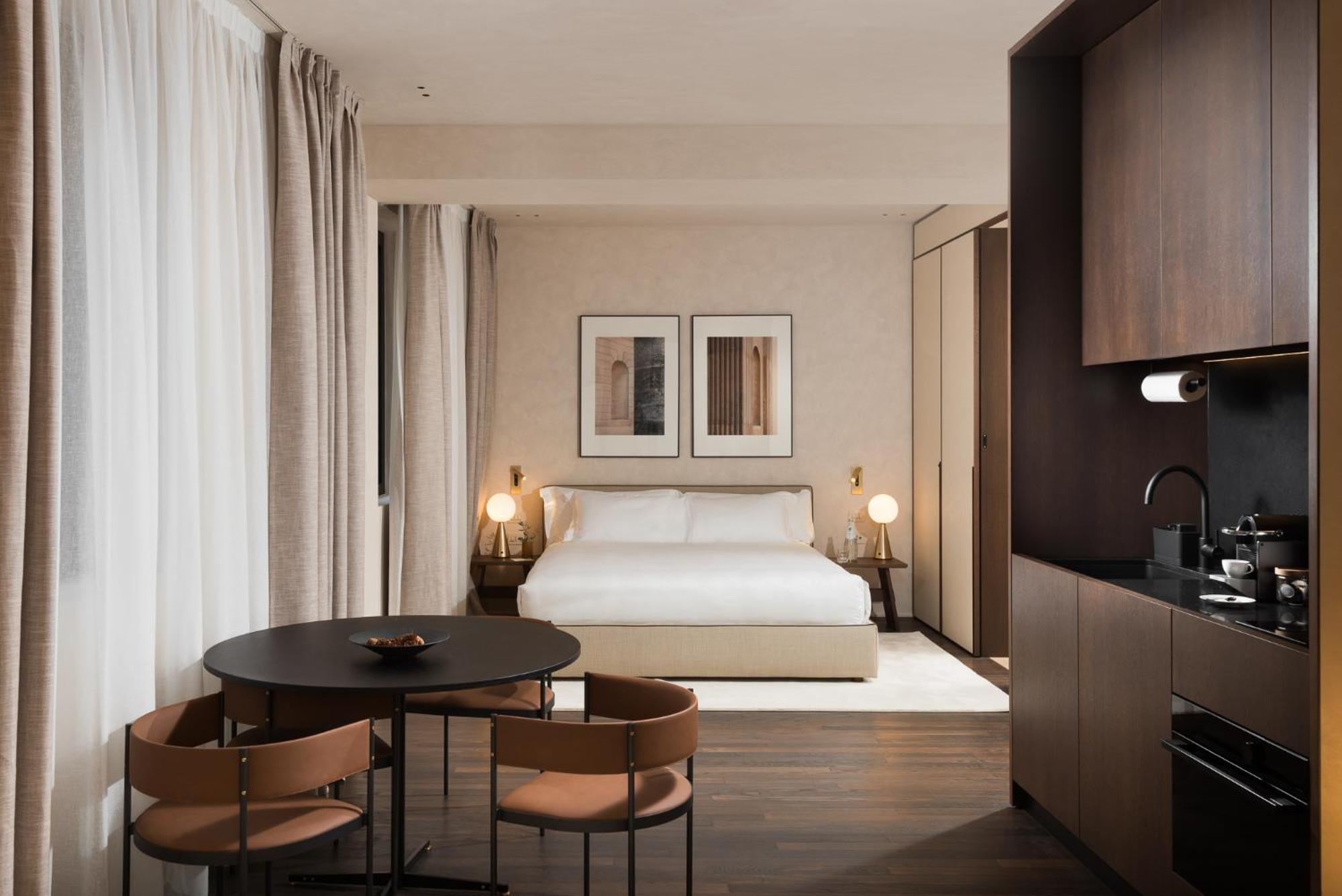 Master Trevi Aparthotel Рим Екстериор снимка